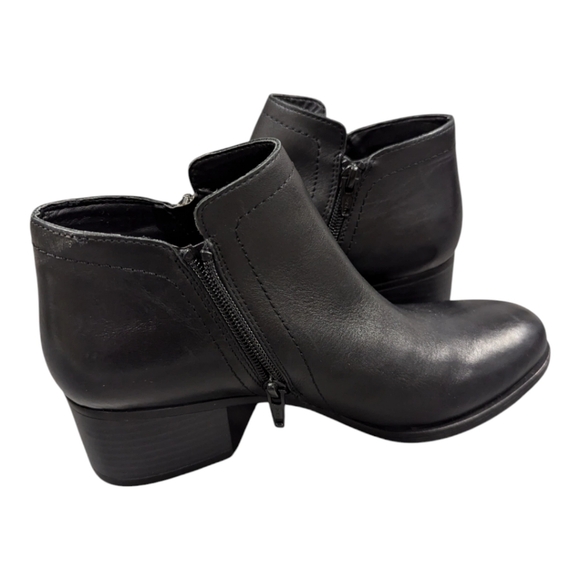 Naturalizer Denali Black Leather Double Zip Ankle Boots 7 Wide retails for $160 - Picture 8 of 11